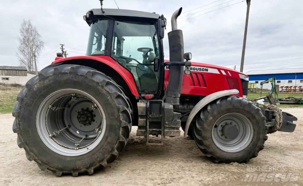 Massey Ferguson 7624 Трактори