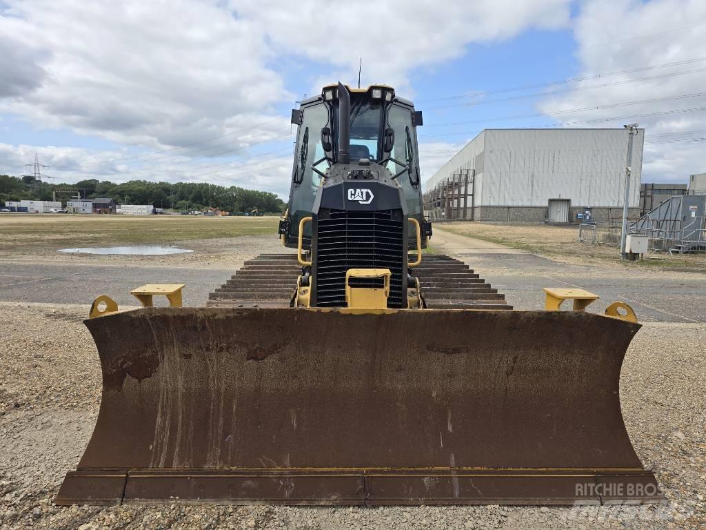 CAT D 3 LGP Верижни булдозери
