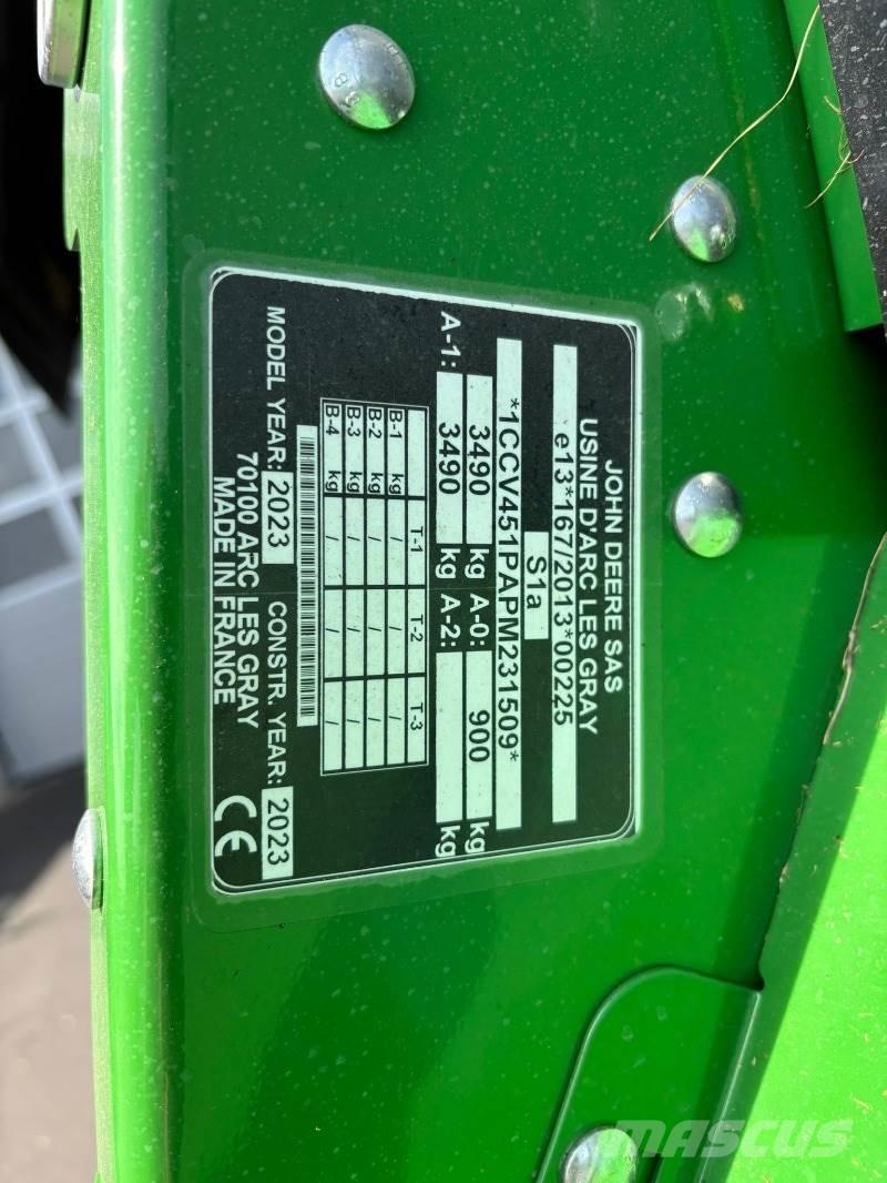 John Deere V451M Сламопреси за кръгли бали
