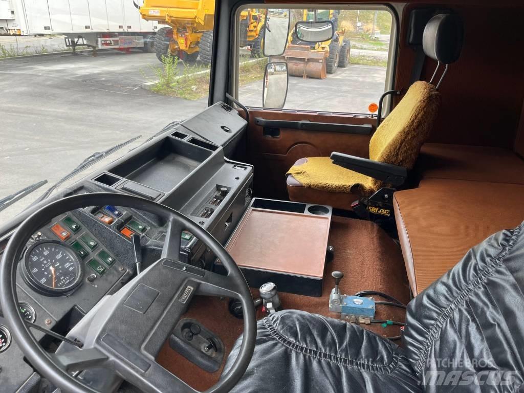 Volvo F 12    Lav km Влекачи