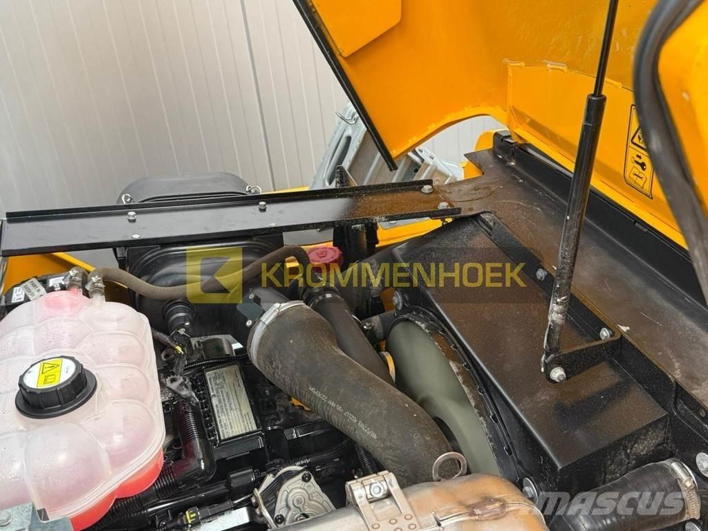 JCB 940 Камиони за херавни местности