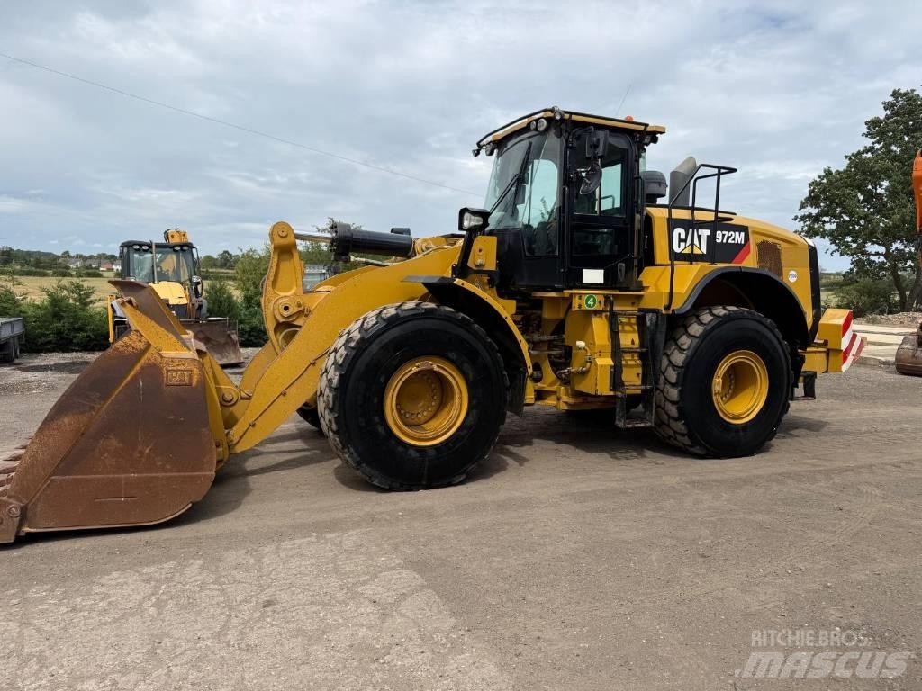 CAT 972 M Колесни товарачи