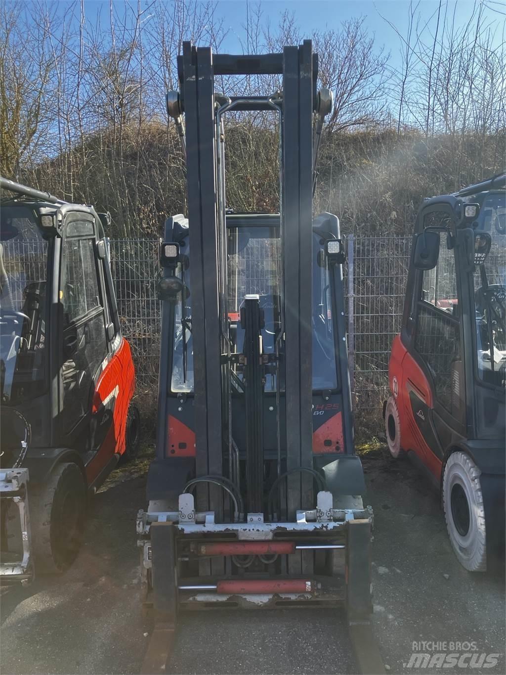 Linde H25T Камиони с АГУ