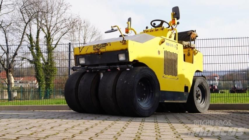 Bomag BW 3R-3 Пневматични гумени  ролки
