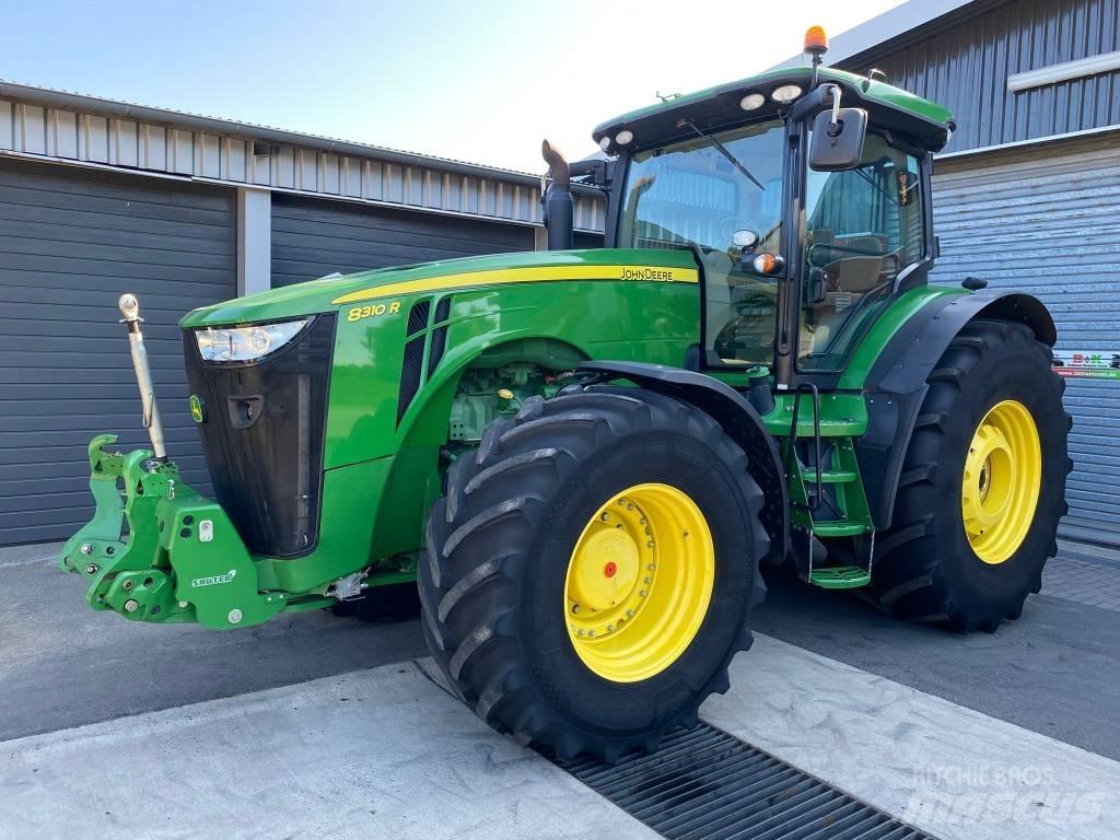 John Deere 8310 R Трактори