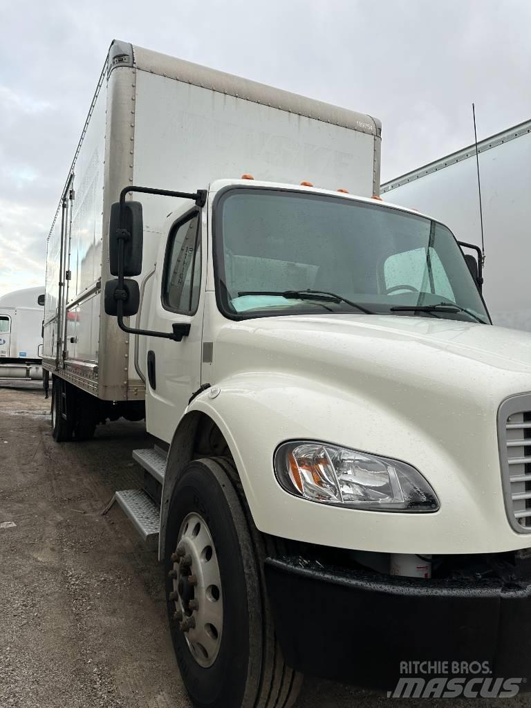 Freightliner M2 106 Каросерии
