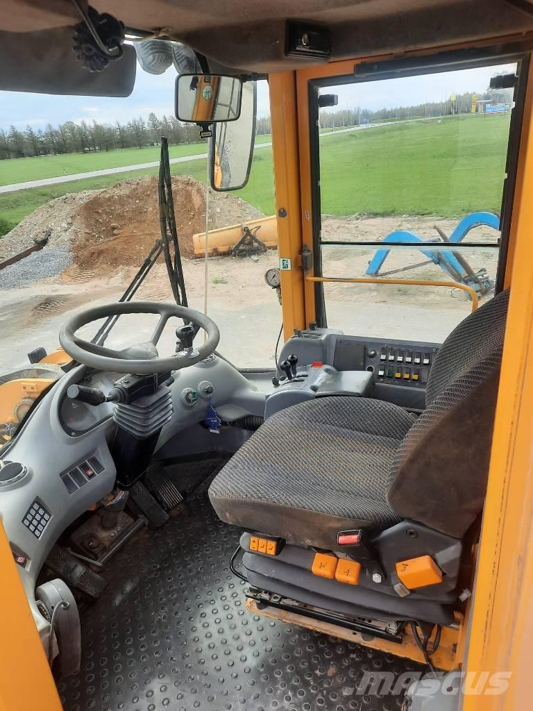 Volvo L 180 E Колесни товарачи