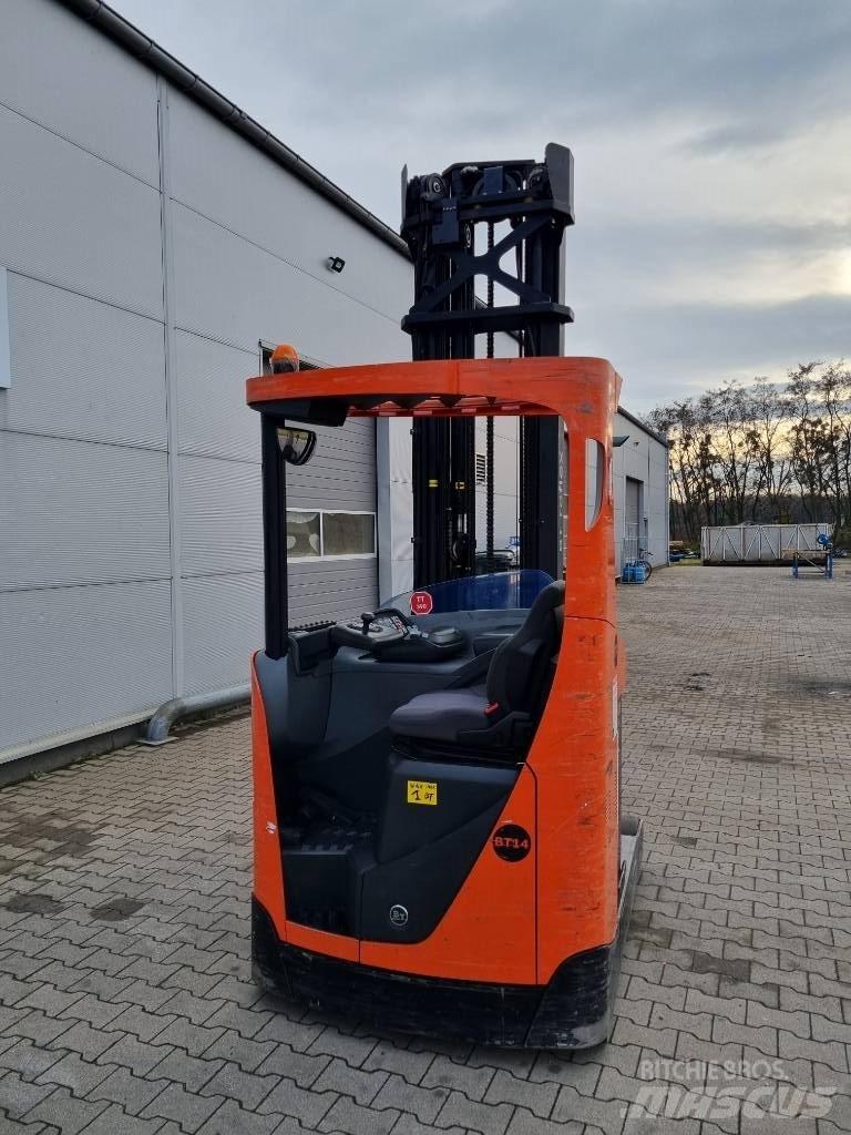 BT RR E 160 Ретрак/ Високоповдигач с изместване на вилката напред