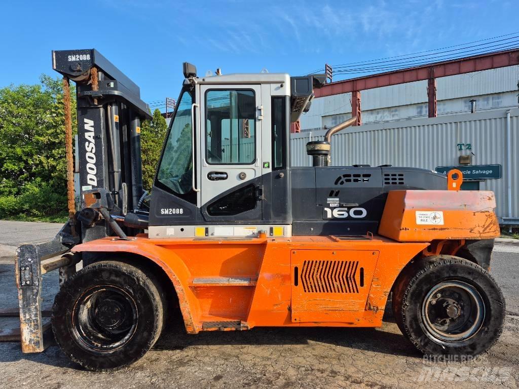 Doosan D 160 Вилични кари-повдигачи - други