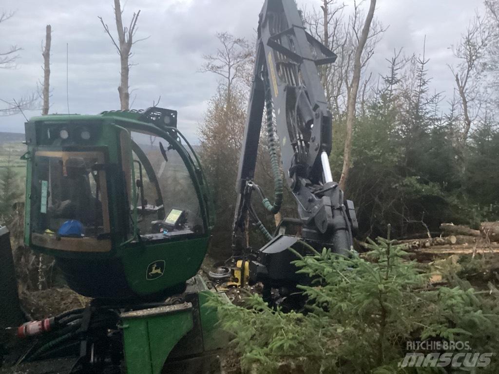 John Deere 1470G Харвестери