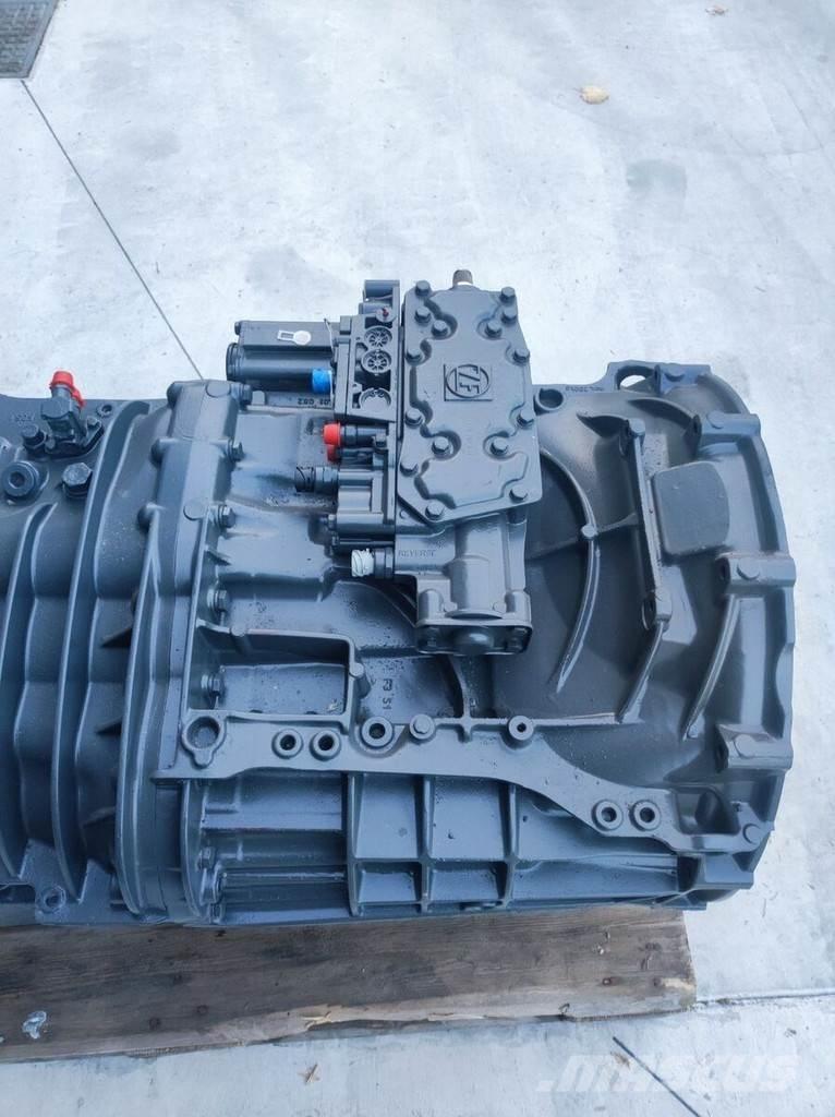 ZF 12S2333TD Скоросни кутии