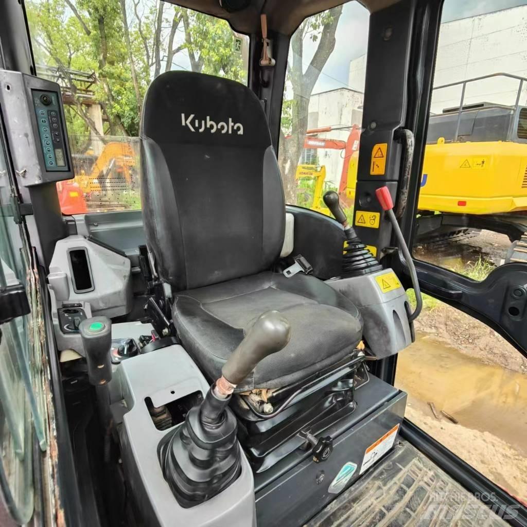 Kubota KX165 Верижен екскаватор