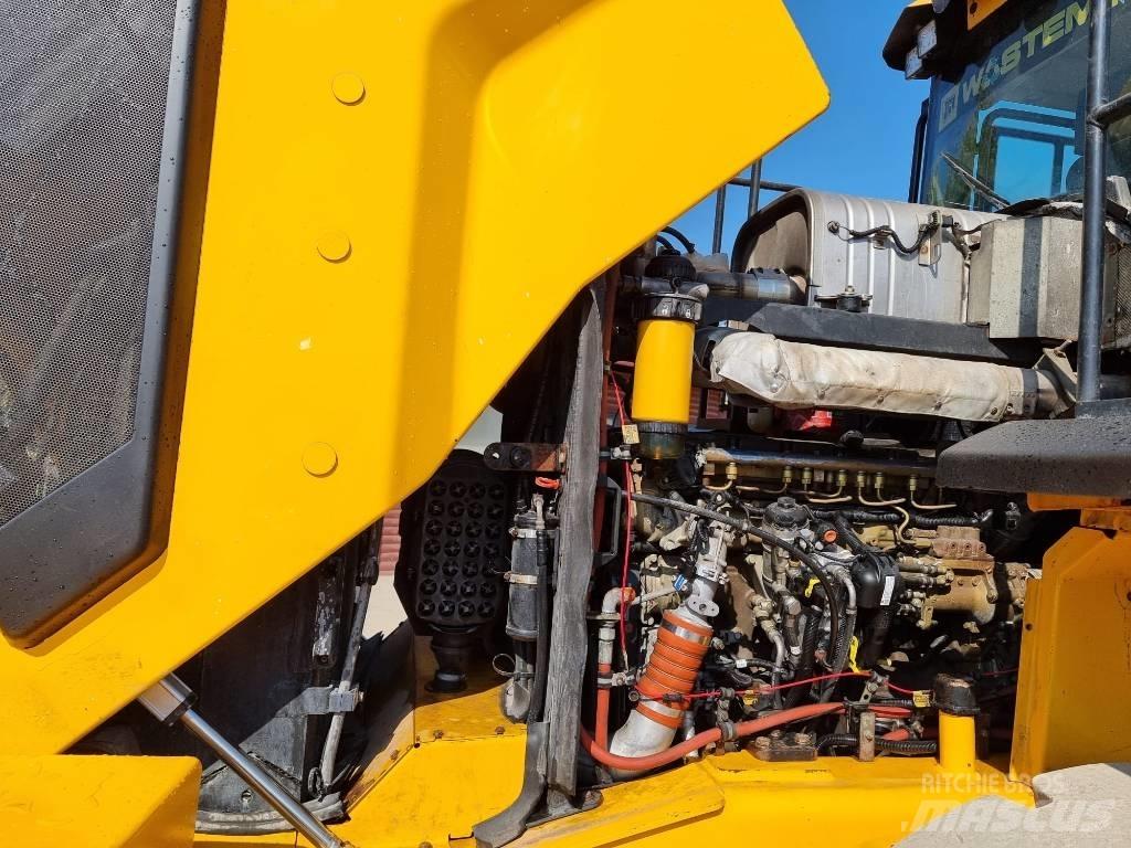 JCB 457HT Колесни товарачи