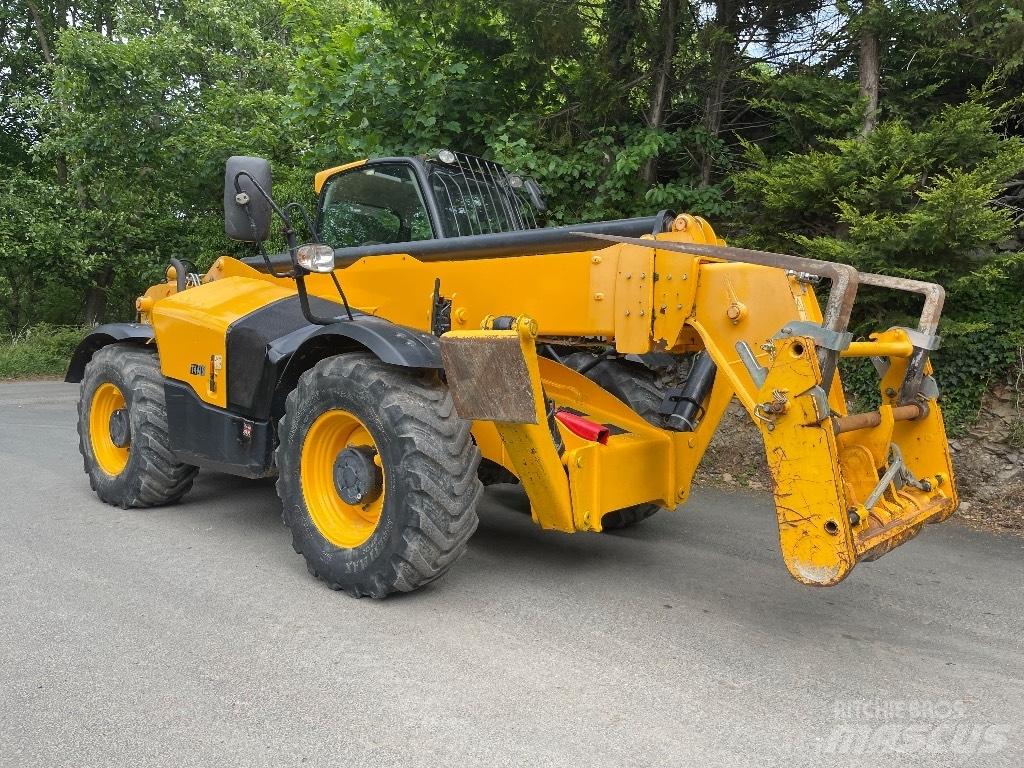 JCB 540-140 Телескопични товарачи