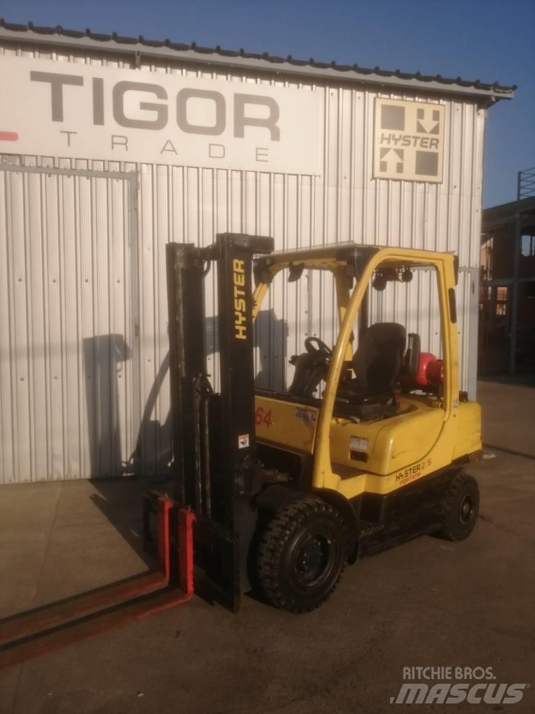 Hyster H 2.5 FT LPG Камиони с АГУ