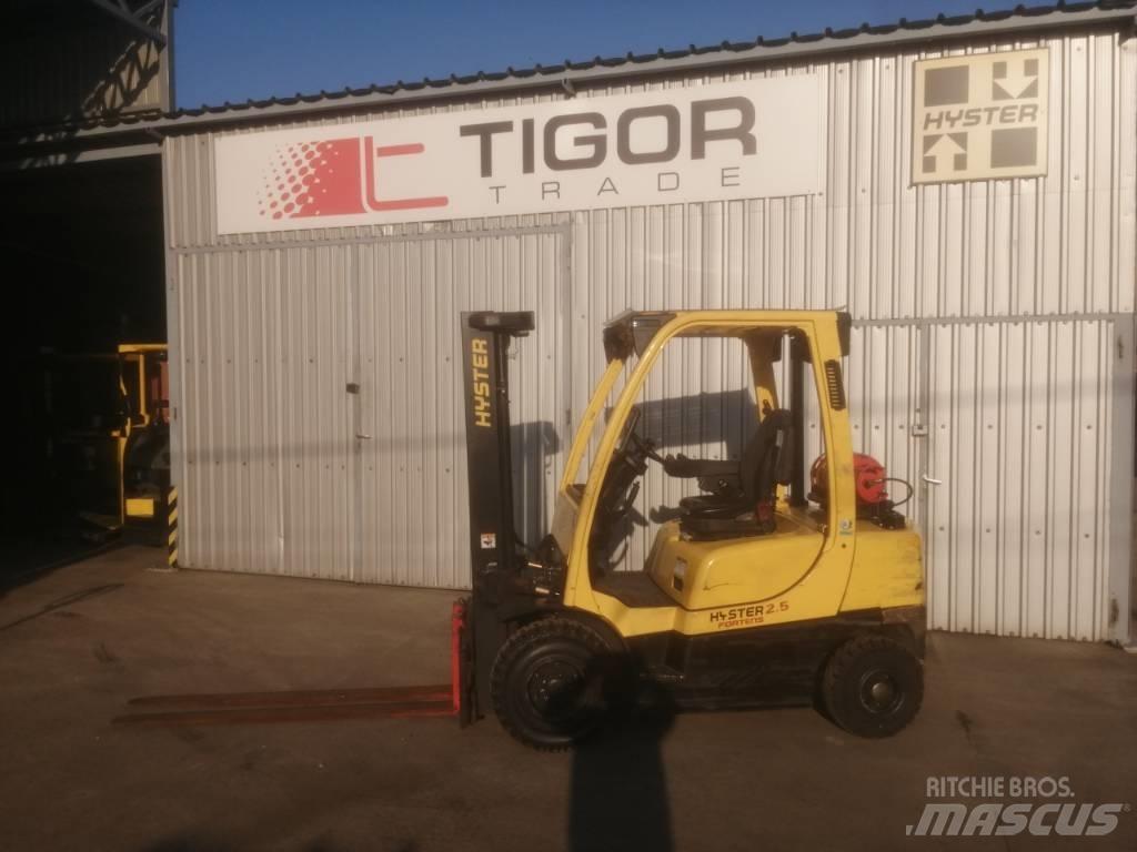 Hyster H 2.5 FT LPG Камиони с АГУ