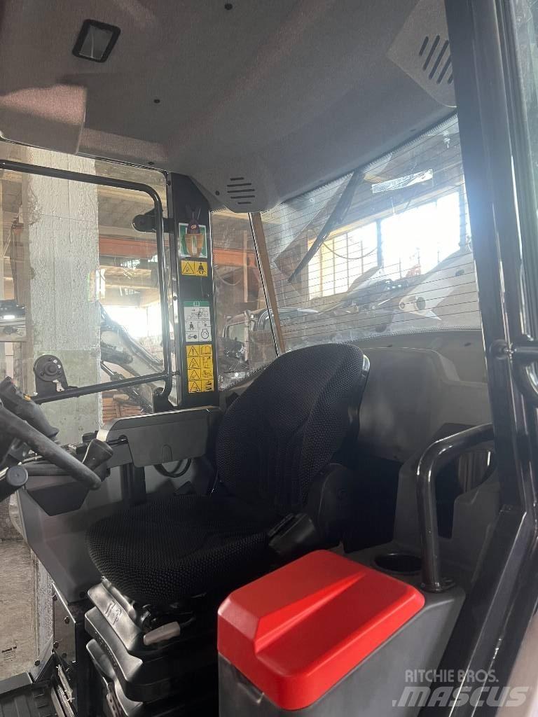 Bobcat L 85 Колесни товарачи