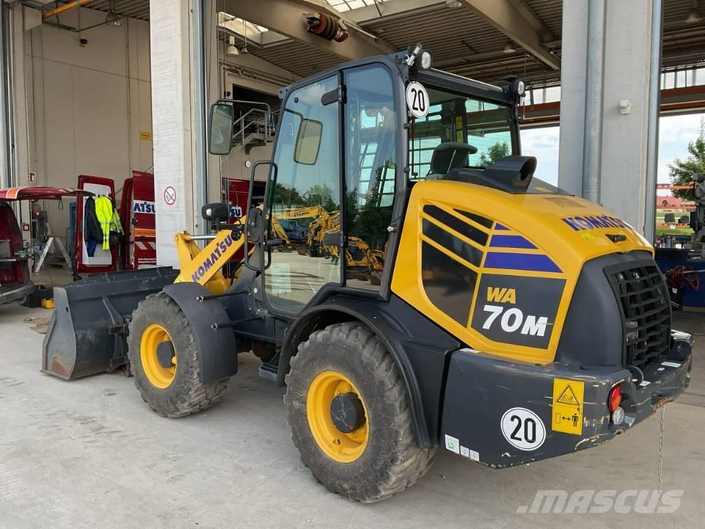 Komatsu WA 70 M-8 Мини товарачи