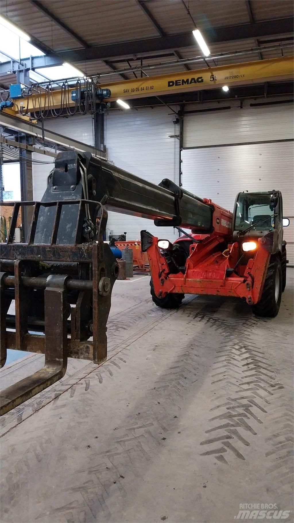 Manitou MT1440 Телескопични товарачи