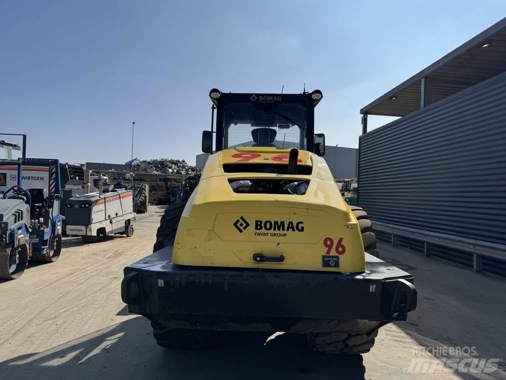 Bomag BW 226 BVC-5 Еднобарабанни ролки
