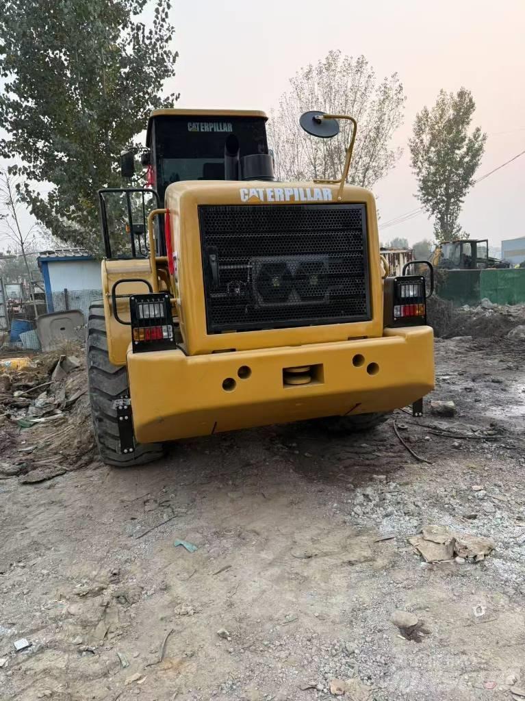 CAT 966 H Колесни товарачи