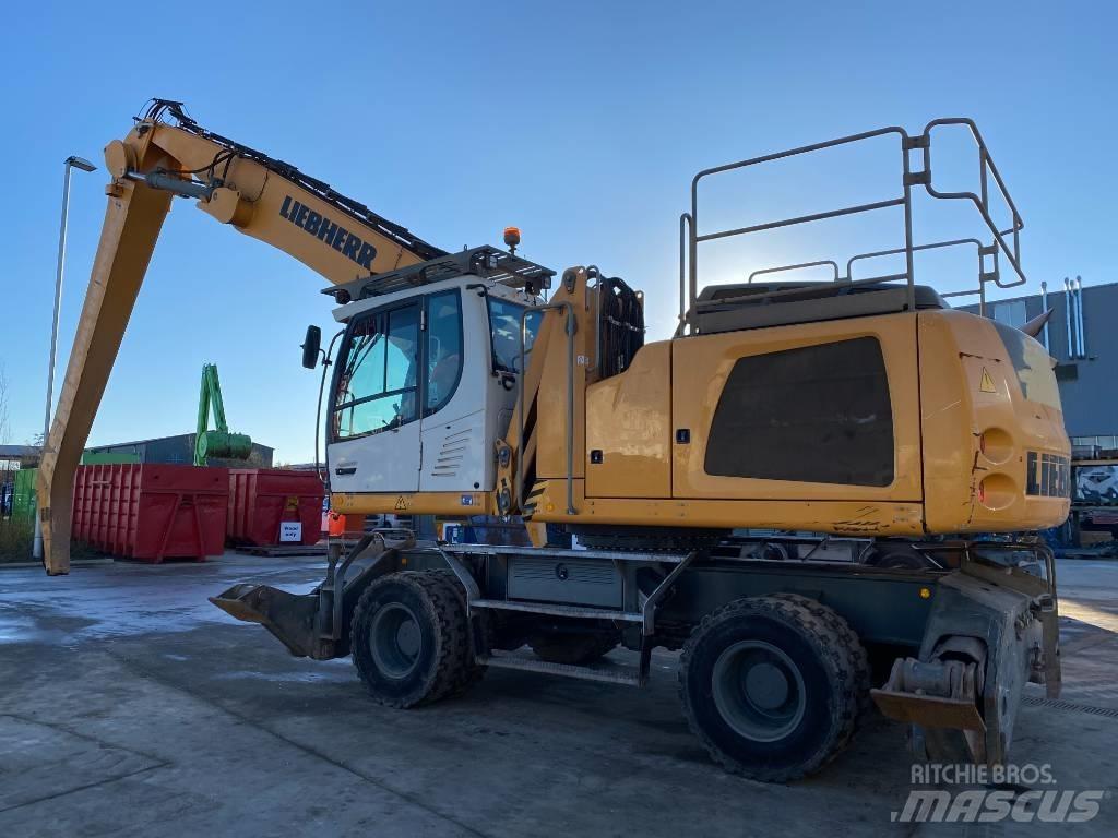 Liebherr LH40M Оператори на отпадъци/индустрия
