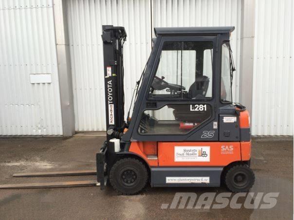 Toyota 7 FB MF 25 Електрически вилични кари-повдигачи