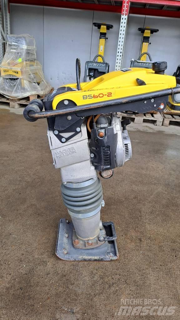 Wacker Neuson BS60-2 Пробки