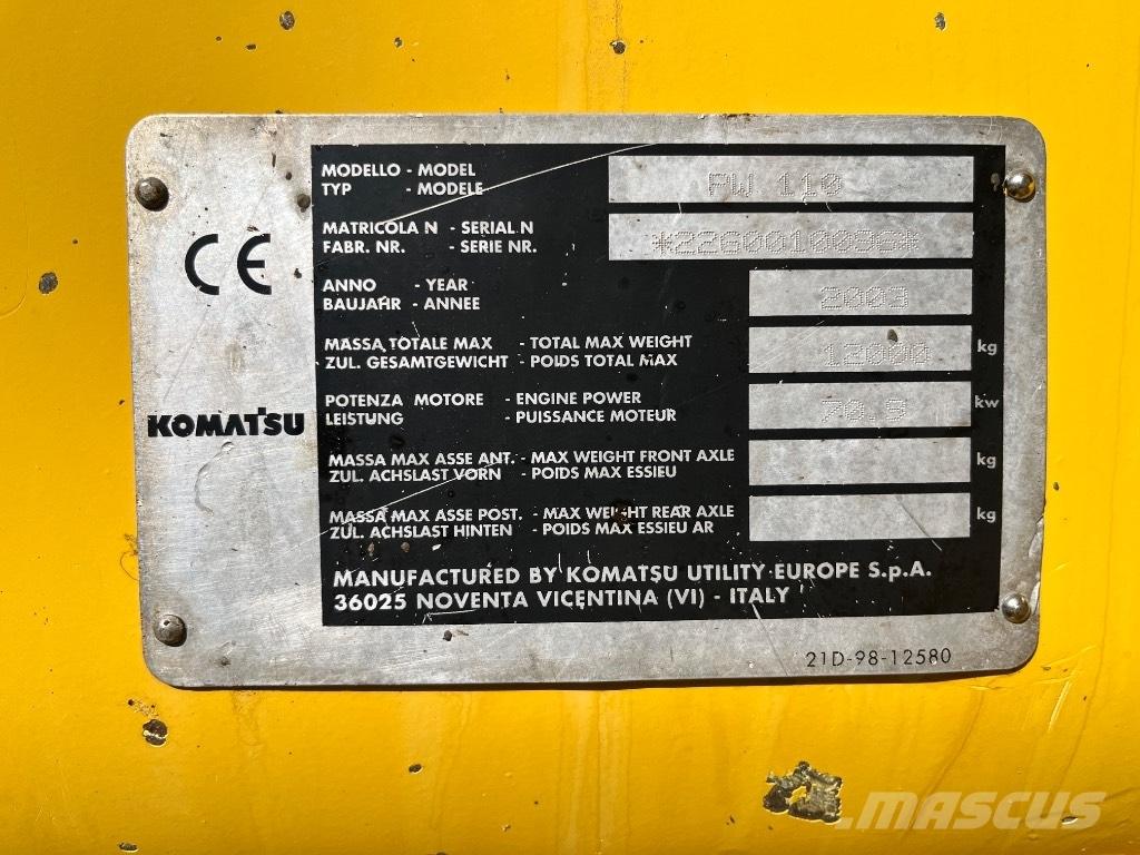 Komatsu PW 110 Колесни екскаватори