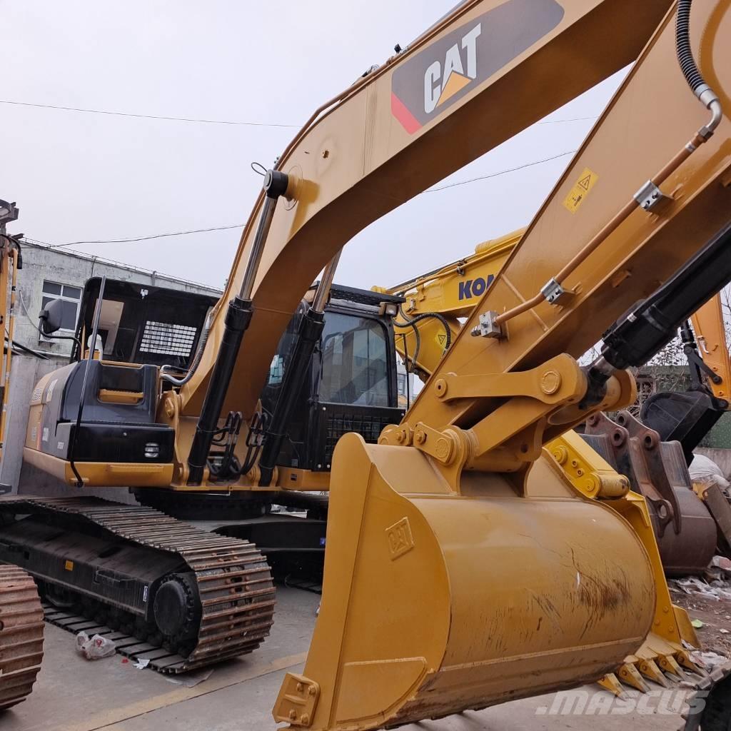 CAT 330 D Верижен екскаватор