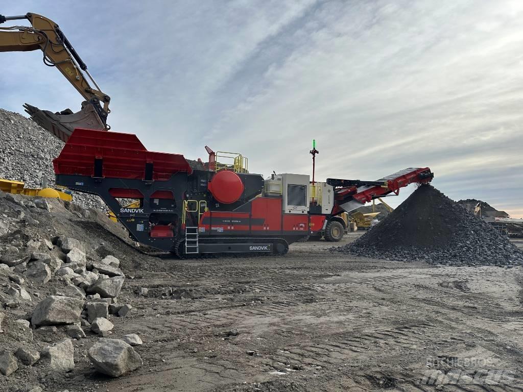 Sandvik UJ443e Мобилни трошачки
