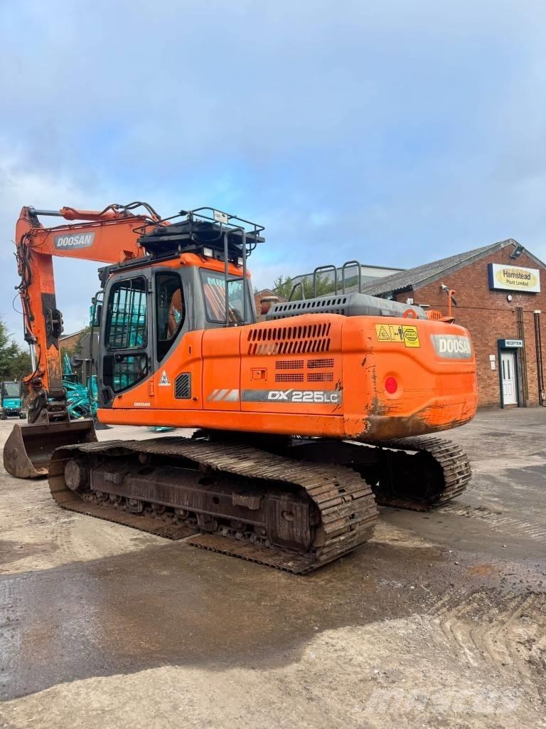 Doosan DX 225 LC Верижен екскаватор