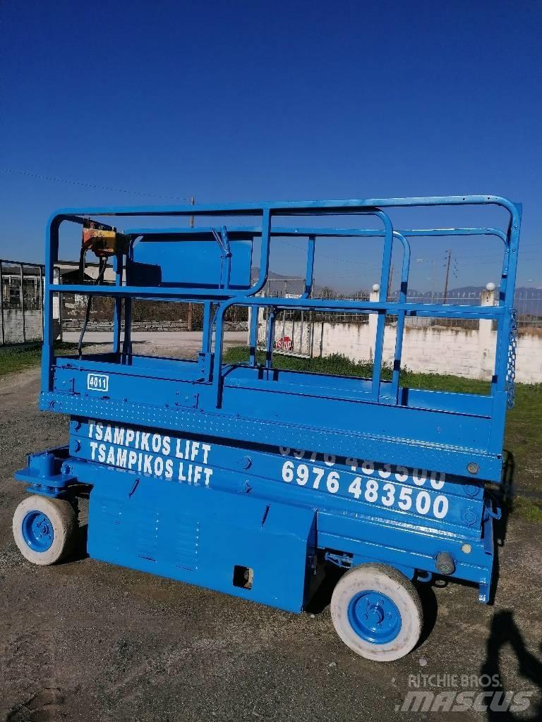 JLG 2033 COMMANDER Други вишки и платформи