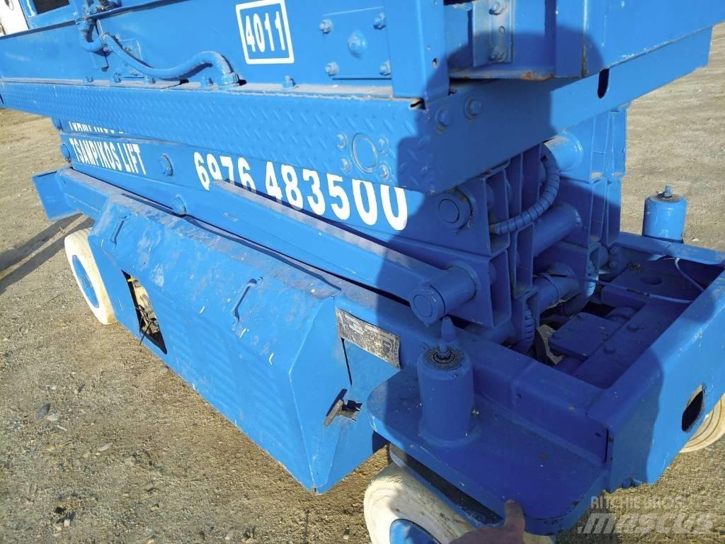 JLG 2033 COMMANDER Други вишки и платформи