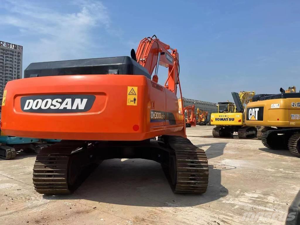 Doosan 300-7 Верижен екскаватор