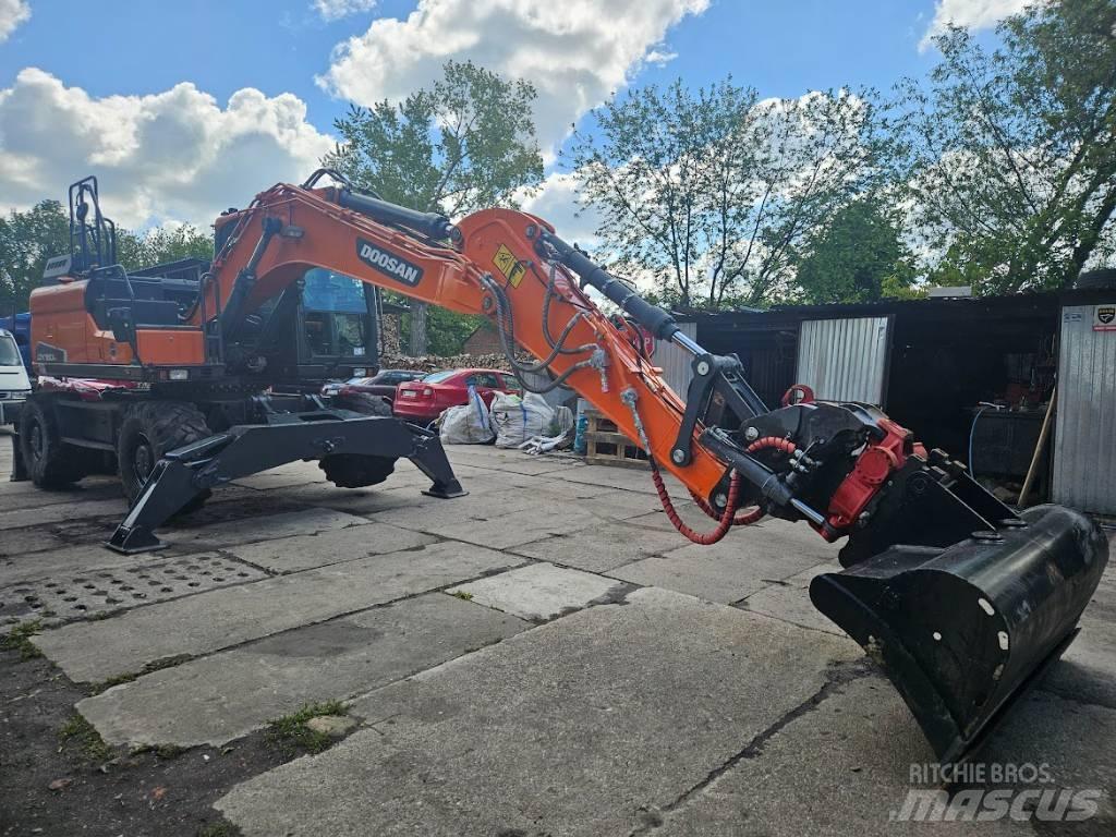 Doosan DX 160 W Колесни екскаватори