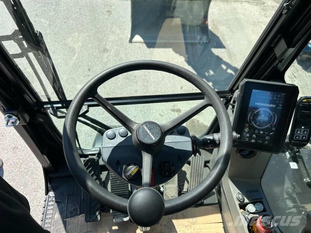Hidromek HMK 150 WR Колесни екскаватори