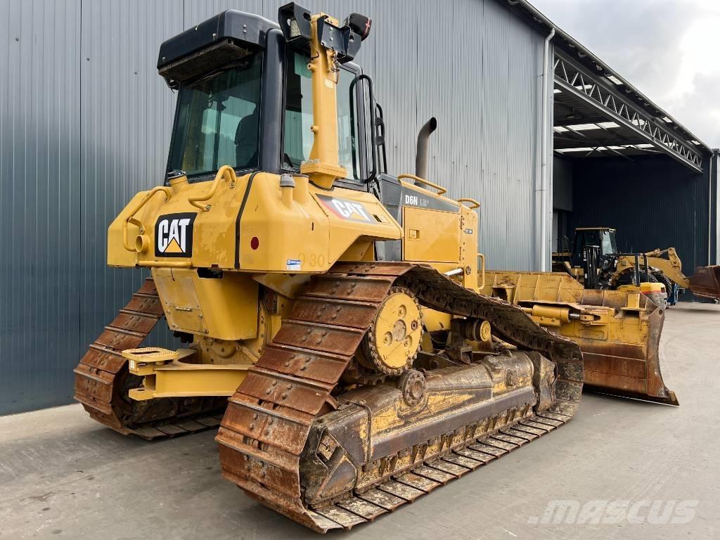 CAT D6N LGP Верижни булдозери
