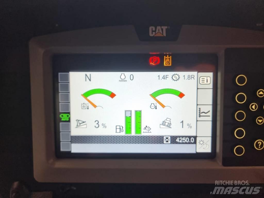 CAT D 6 K 2 LGP Верижни булдозери

