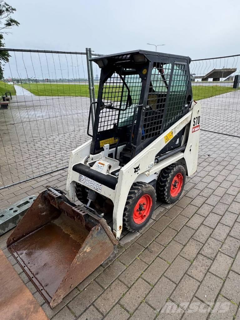 Bobcat S 70 Мини товарачи
