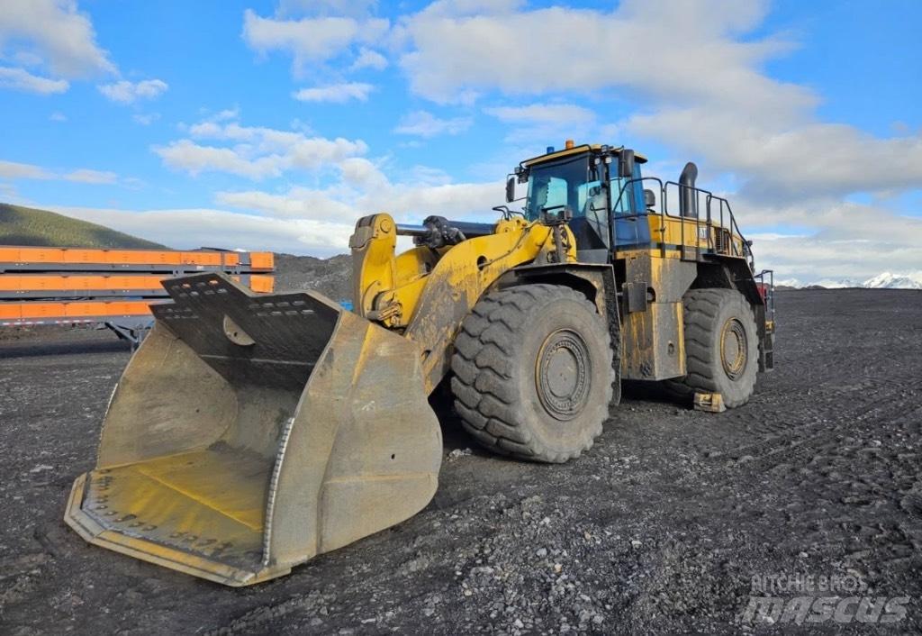 CAT 988 K Колесни товарачи