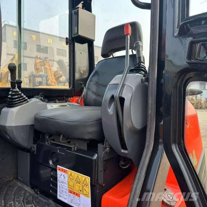 Kubota U 40 Мини екскаватори < 7 т