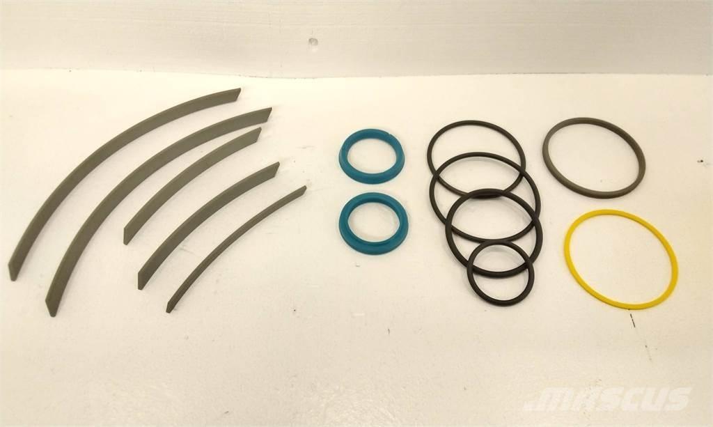 Ponsse NH42971-05 Хидравлични