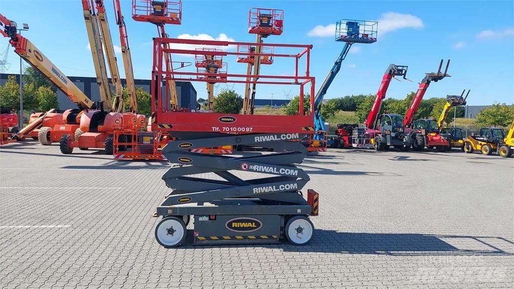 SkyJack SJIII3220 Ножични работни платформи