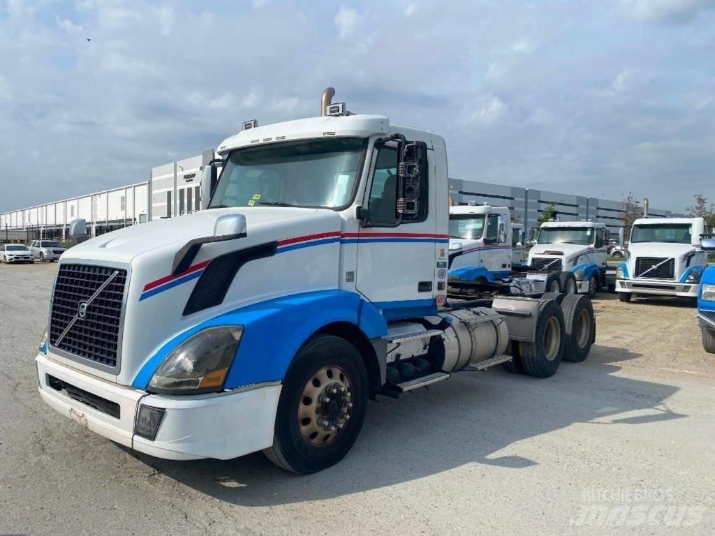 Volvo VNL Влекачи