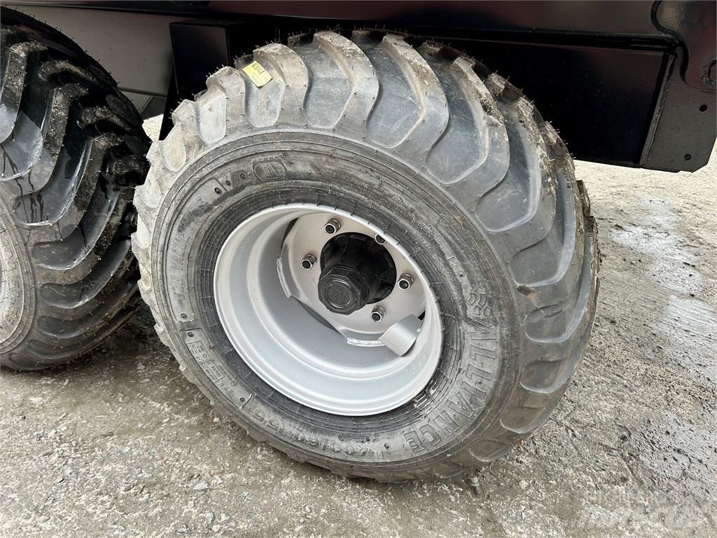 Robus RE8-04 Ремаркета самосвални