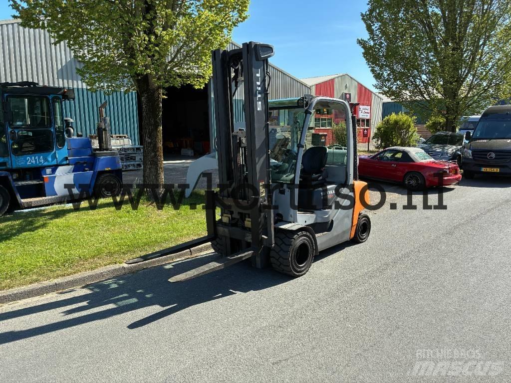 Still RX 70-30T Камиони с АГУ