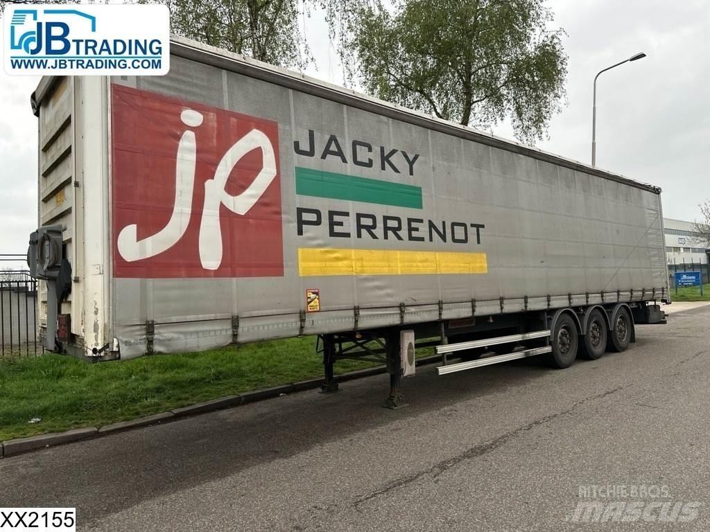 Fruehauf Tautliner Брезентови полуремаркета
