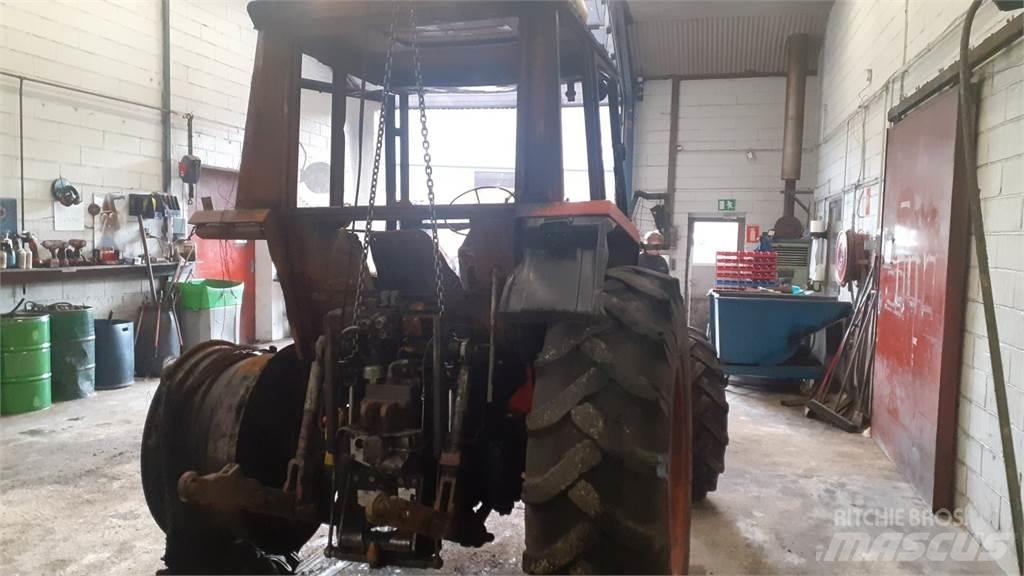 Valmet 705 Трактори