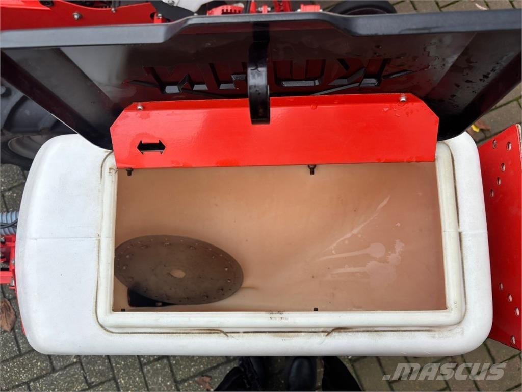 Kuhn Maxima 2 Машини за прецизно сеене